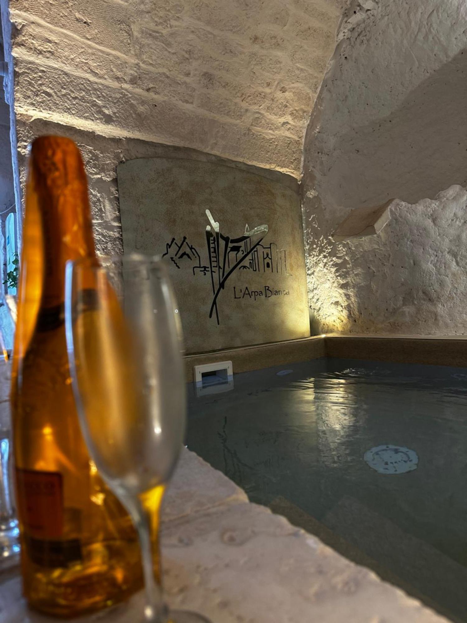 L'Arpa Bianca Bed and Breakfast Ceglie Messapica Εξωτερικό φωτογραφία